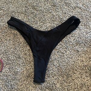 SHEIN bikini bottoms & Bandeau Top